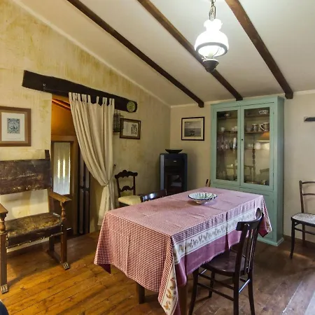 Attractive Holiday In With Garden And Bbq 펜션 Monterubbiano